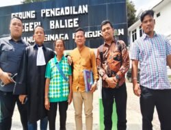 Advokat Benri Pakpahan Dampingi Petani Lansia hingga Divonis Bebas di PN Balige